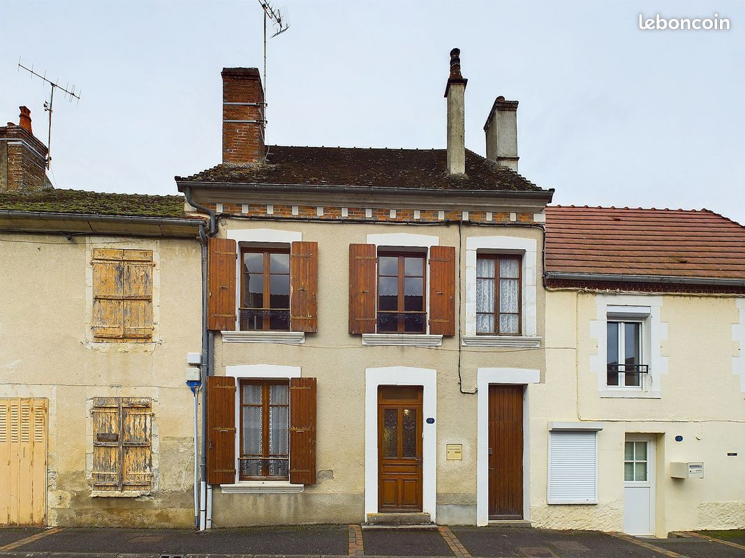 Maison 5 pièces 100 m² · à Arquian · 100 m² · 59 900 €