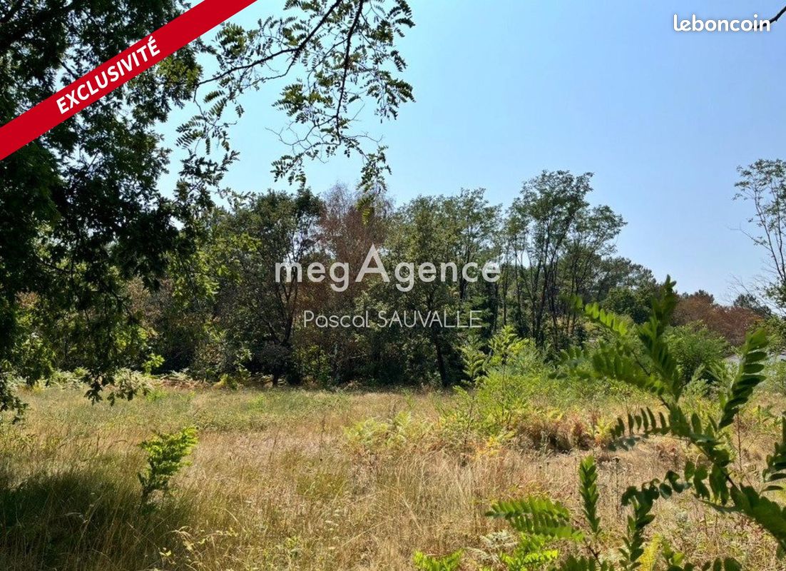 Terrain 1480 m² · à La Chapelle-Gonaguet · 1 480 m² · 49 000 €