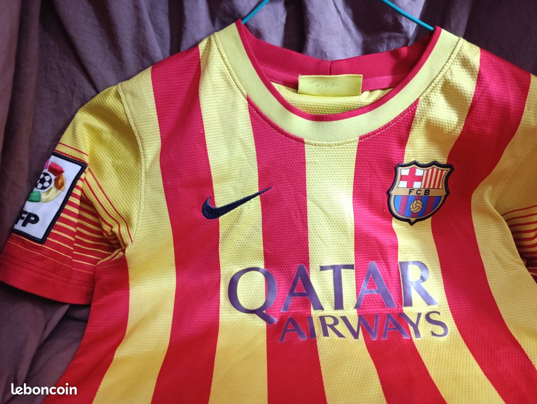 Maillot de Football FC Barcelone Nike Dri-Fit Taille M (10-12