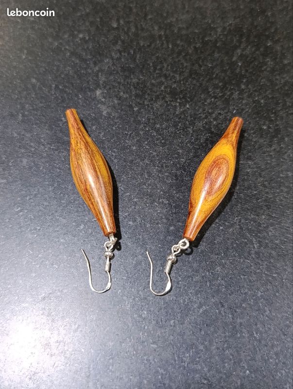 Boucles d'oreilles en bois de rose (image 2)