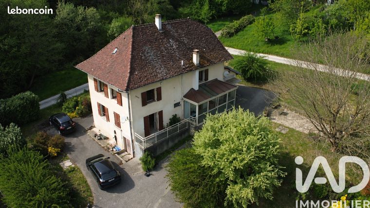 Maison 5 pièces 126 m²