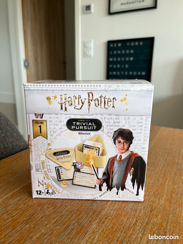 Trivial Pursuit Harry Potter Jeu Volume 2 Voyage - Winning Moves, Version Française, Neuf Trivial Pursuit 2024