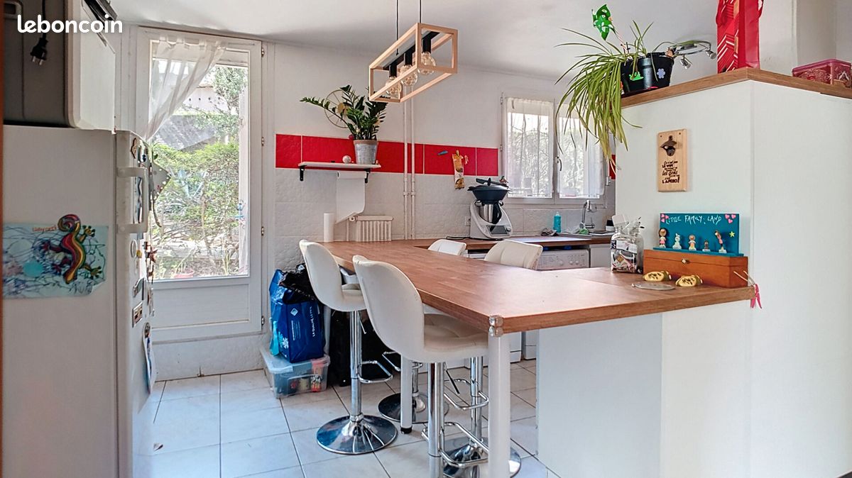 Appartement 5 pièces 100 m² · à Martigues · 100 m² · 175 000 €