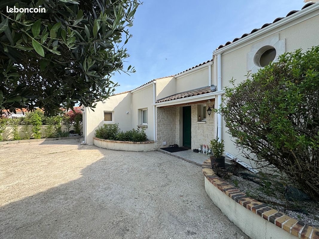 Maison 4 pièces 135 m² · à Royan · 135 m² · 469 000 €