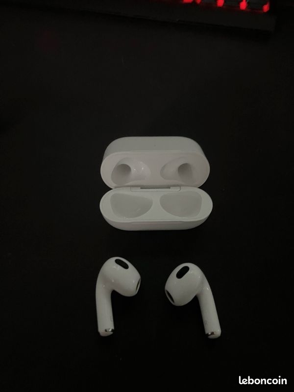Airpod 3 (image 10)