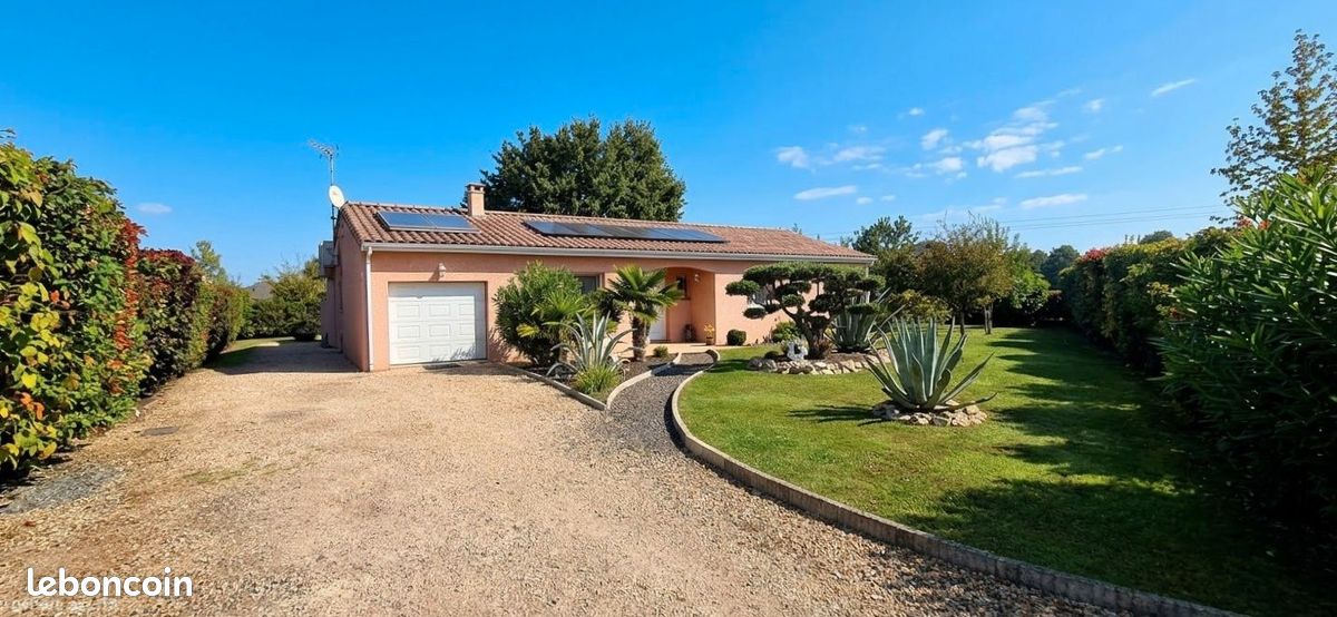 Maison 4 pièces 115 m² · à Bérat · 115 m² · 299 900 €