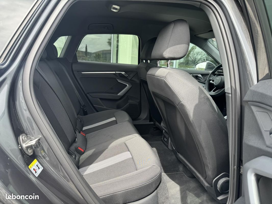 AUDI A3 Sportback TFSI Mild Hybrid 116 S tronic 7 Business Executive (image 26)
