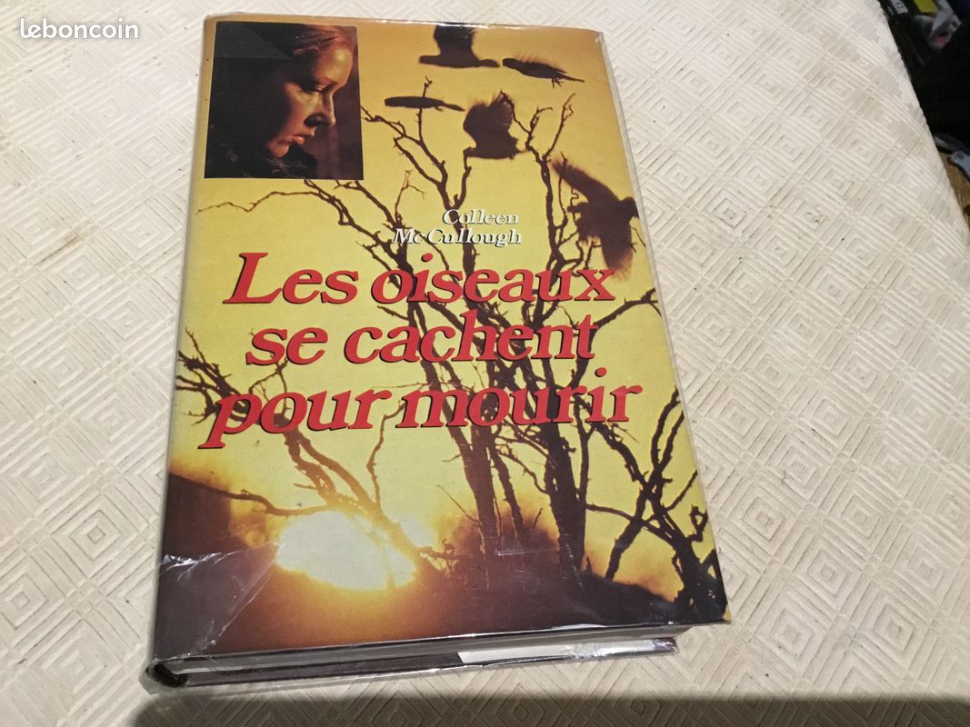 Les oiseaux se cachent pour mourir (image 1)