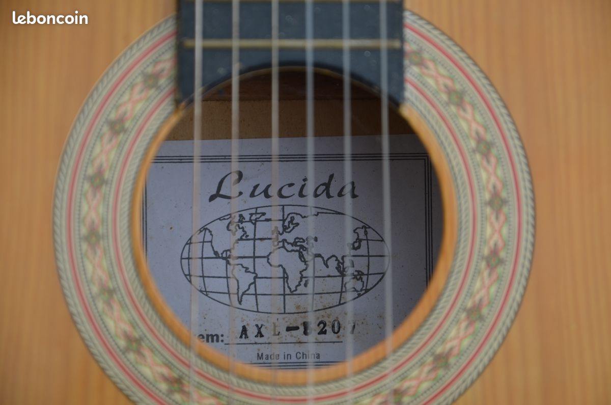 Guitare classique (image 2)