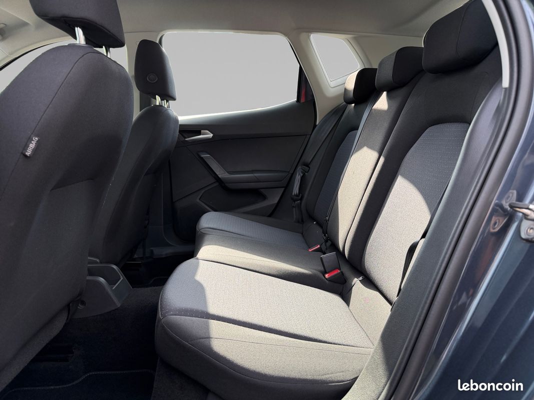 SEAT Arona 1.0 TSI 95 ch Start/Stop BVM5 Copa (image 14)