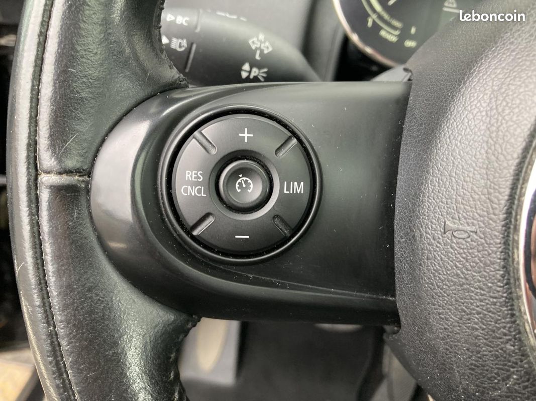 MINI COUNTRYMAN Mini 1.5 D - 116 - BVA - F60 - One D Business Design (image 22)