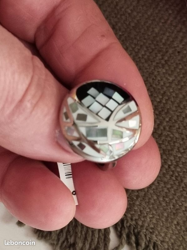 Jolie bague acier et nacre cadeau reçu jamais utilisé taille 60 (image 5)