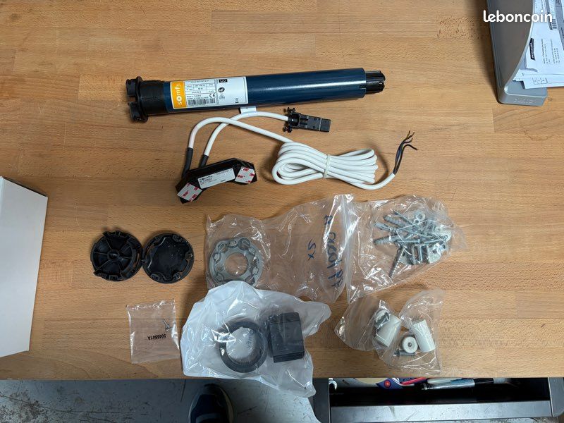 Moteur de volet roulant Somfy (image 1)