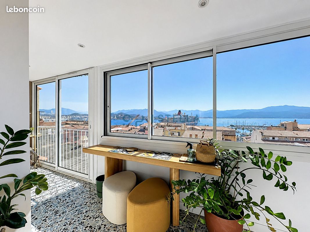 Appartement 3 pièces 77 m² · à Ajaccio · 77 m² · 427 000 €