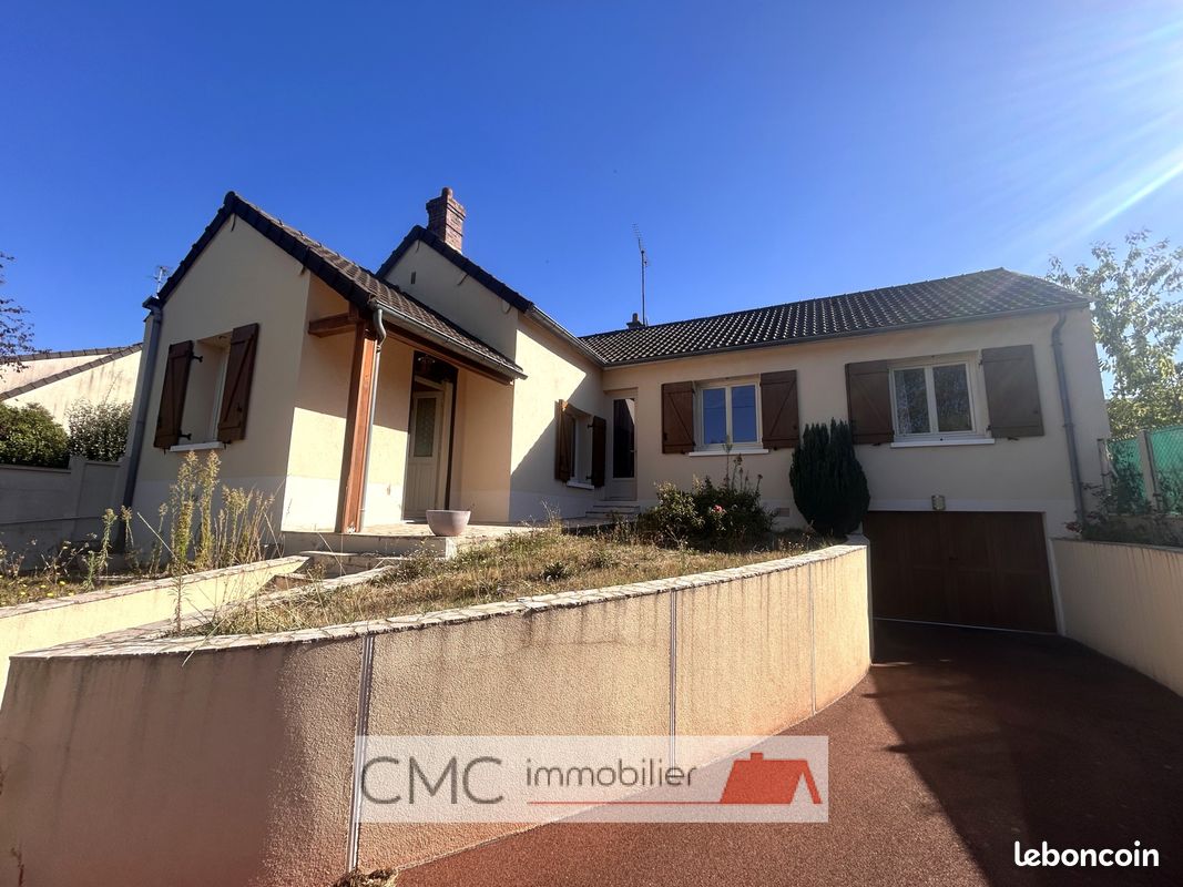 Maison 4 pièces 74 m² · à Lucé · 74 m² · 180 000 €