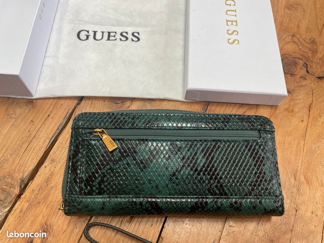 Portefeuille GUESS NEUF (image 2)