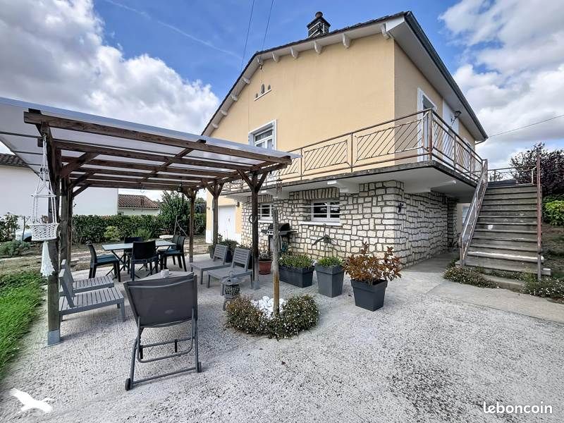 Maison 6 pièces 119 m² · à Châteauneuf-sur-Charente · 119 m² · 236 900 €