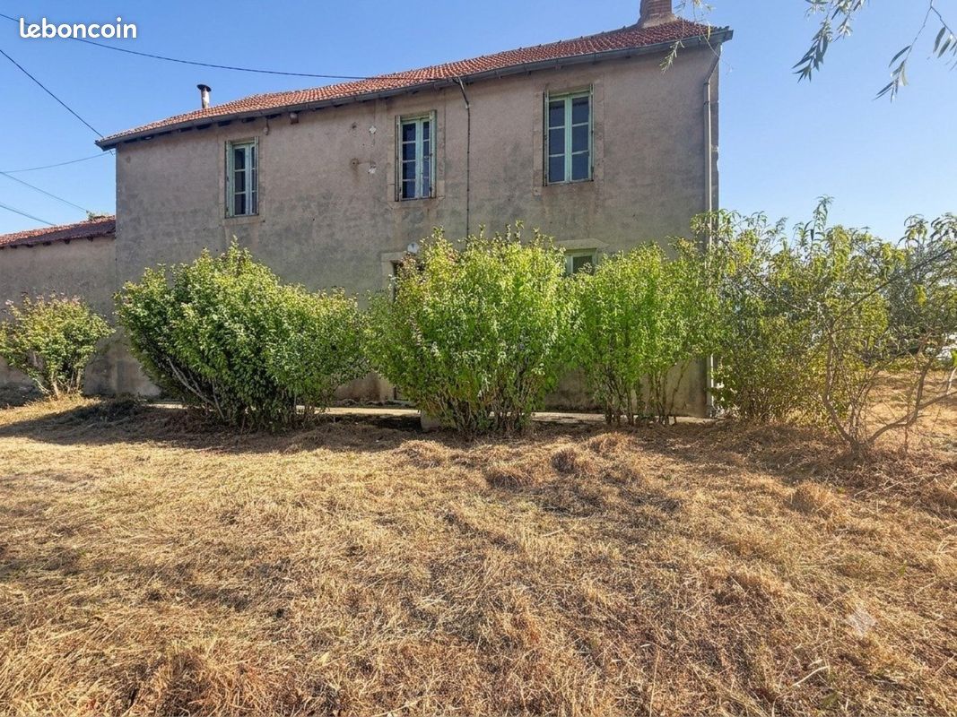 Maison 9 pièces 123 m² · à Évaux-les-Bains · 123 m² · 38 000 €