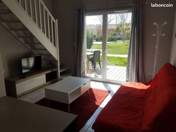 Maison type F2 meublée + terrasse