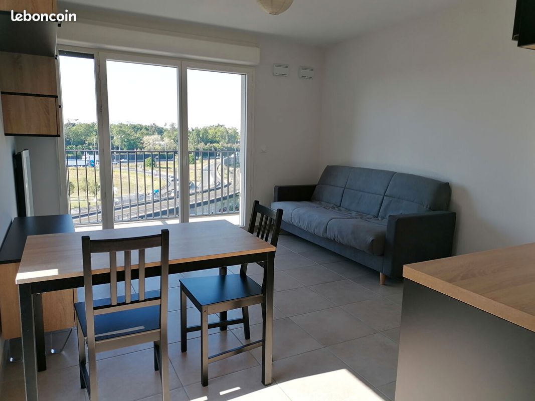 Studio 1 pièce 27 m² - Lormont 33310 (image principale 1)