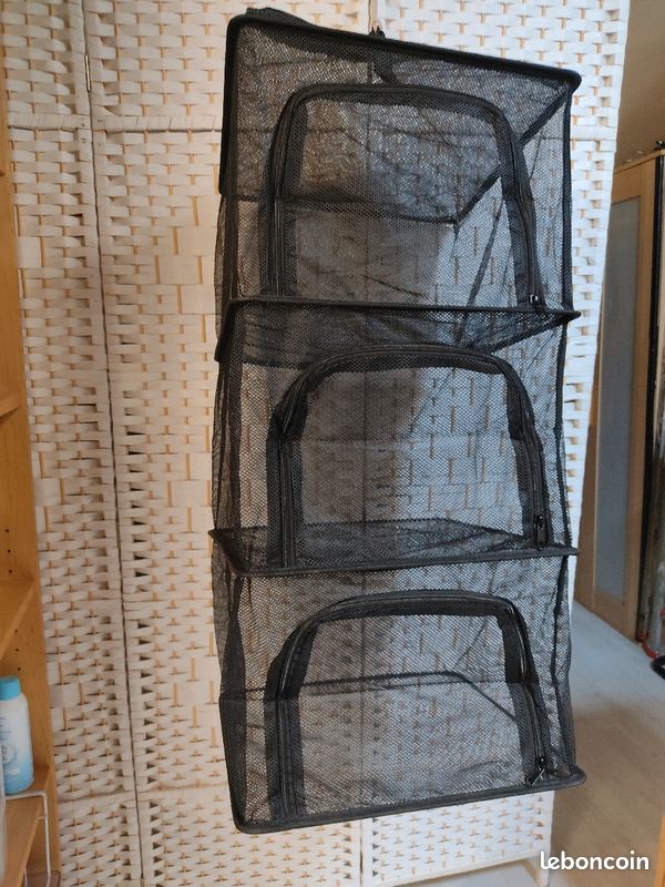 Rangement suspendu anti insectes (image 2)