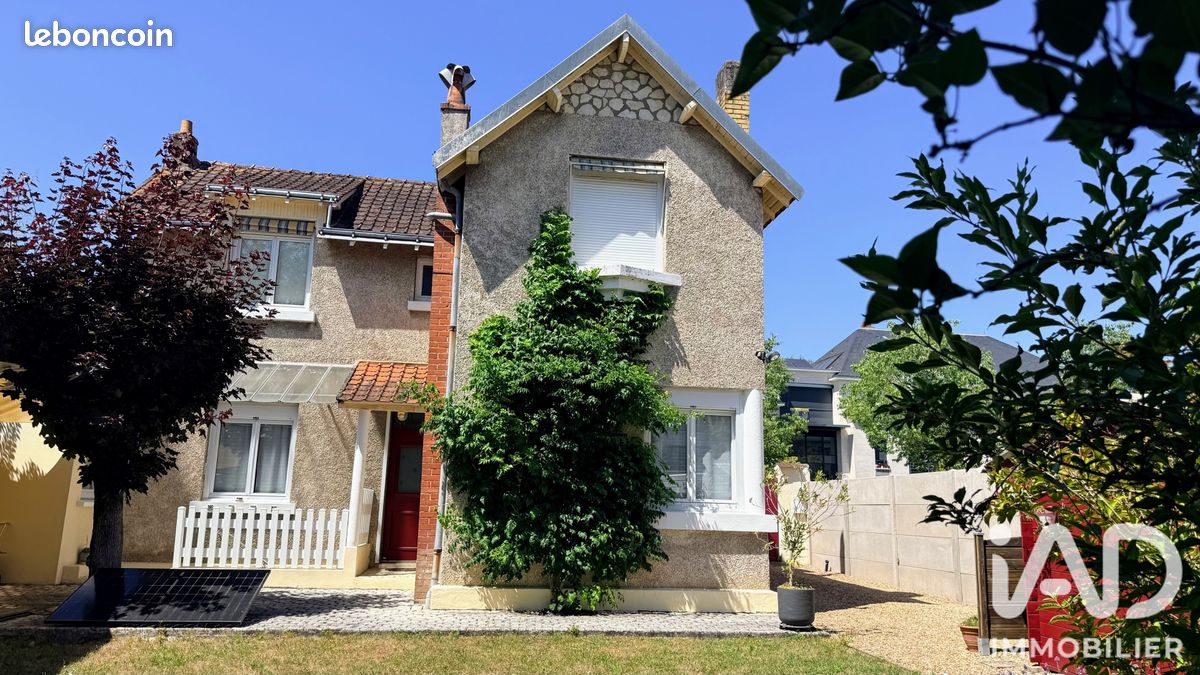 Maison 4 pièces 96 m² · à Saint-Cyr-sur-Loire · 96 m² · 340 000 €