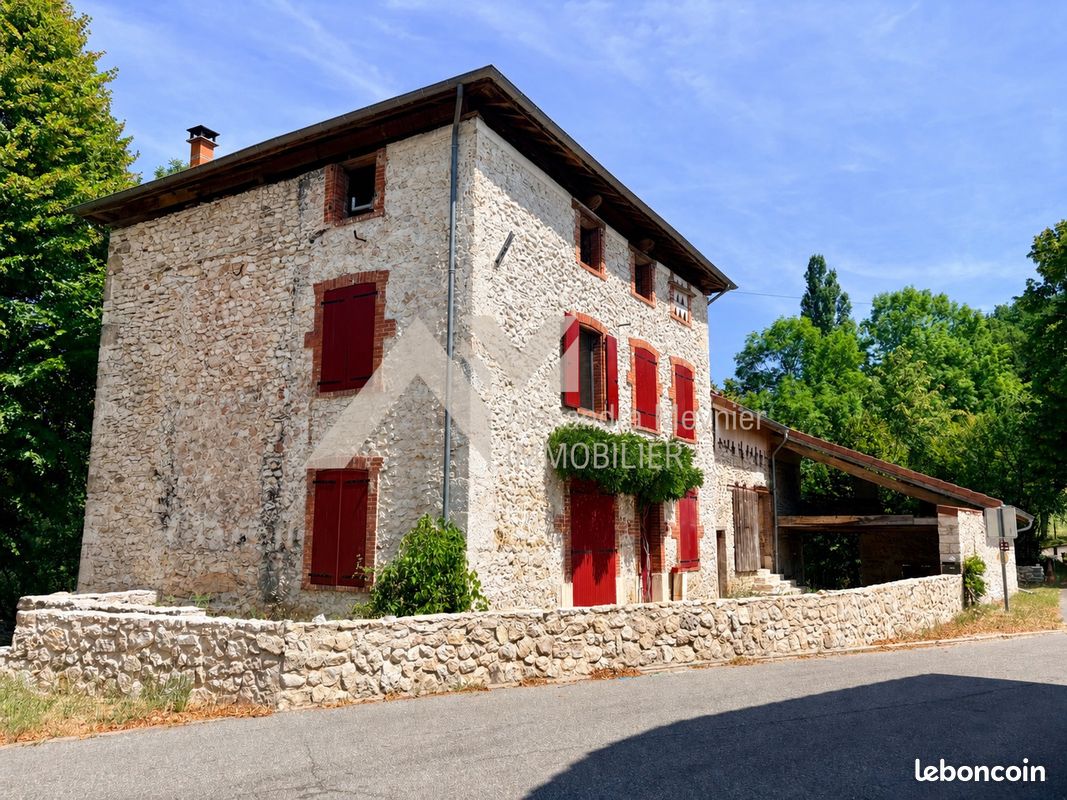 Maison 5 pièces 180 m² · à Rochechinard · 180 m² · 440 000 €