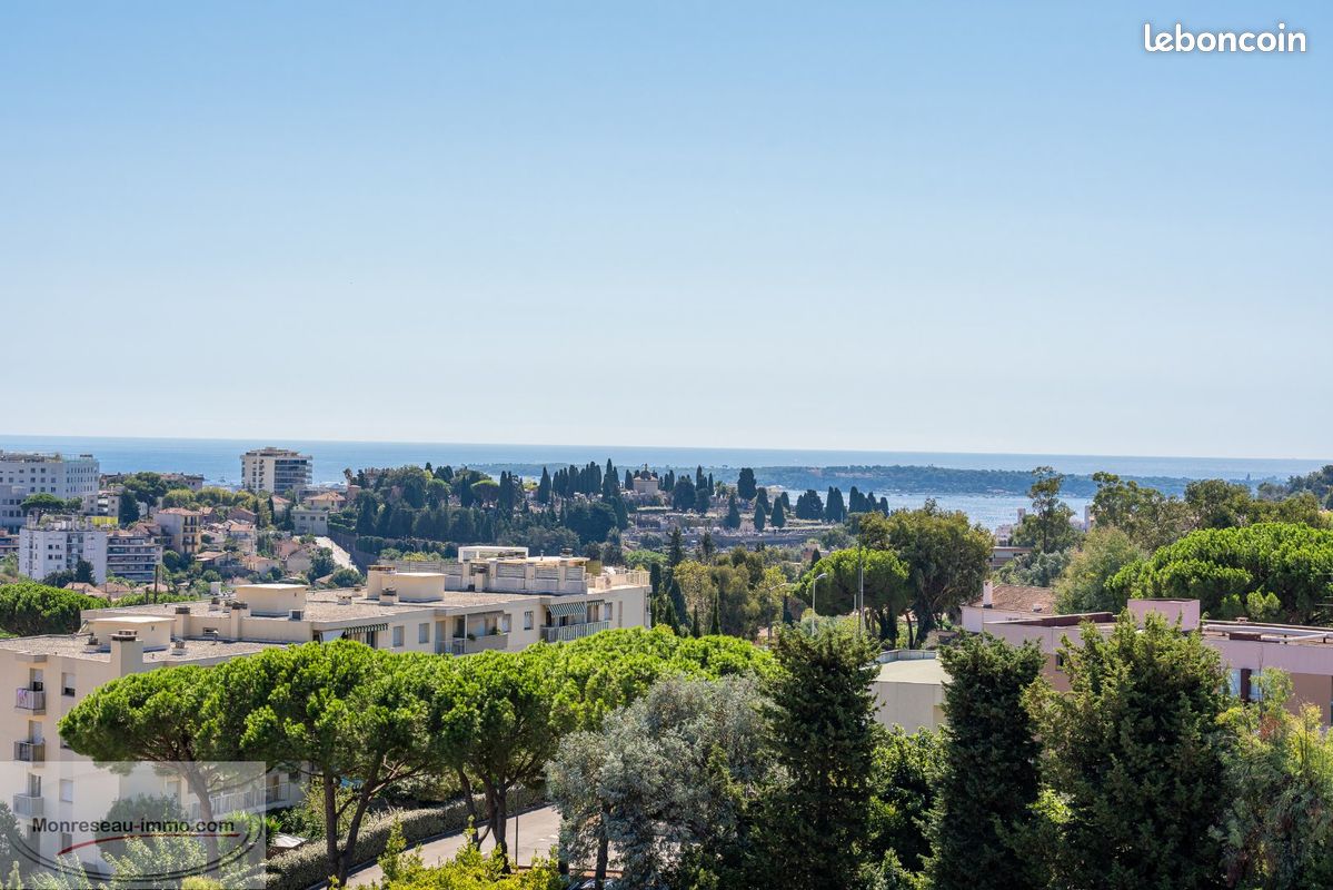 Appartement 4 pièces 111 m² · à Le Cannet · 111 m² · 100 000 €