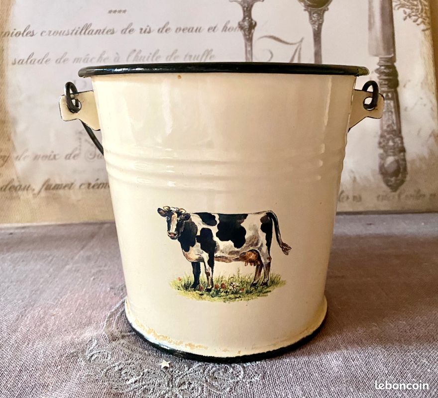 Joli seau avec vache (image 2)