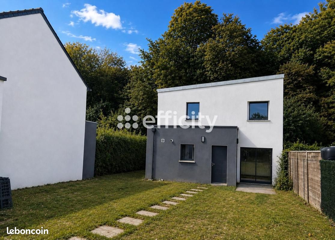 Maison 6 pièces 111 m² · à Orgères · 111 m² · 335 000 €