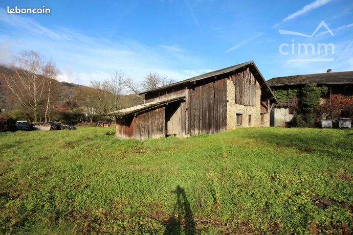 Grange 3 pièces 77 m²