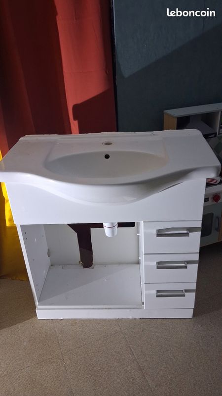 Meuble vasque (image 1)