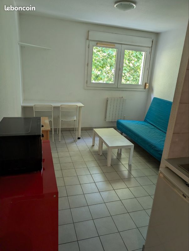 Appartement 1 pièce 17 m² · à Grenoble · 17 m² · 430 €/mois