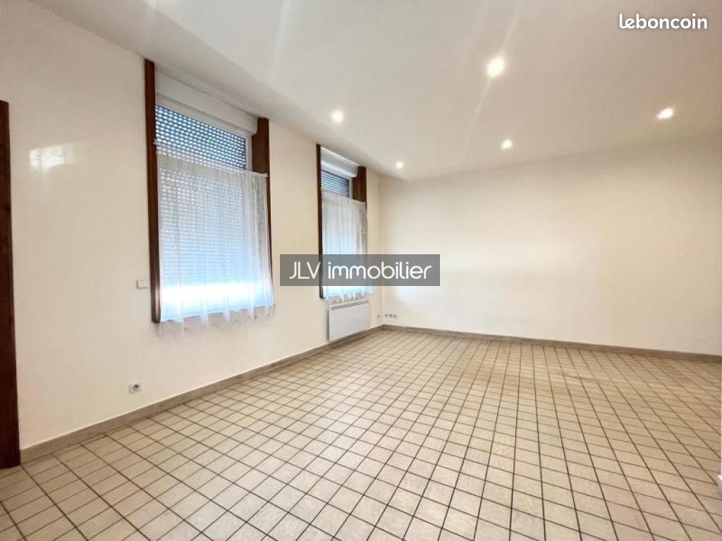 Appartement 3 pièces 82 m² · à Bourbourg · 82 m² · 775 €
