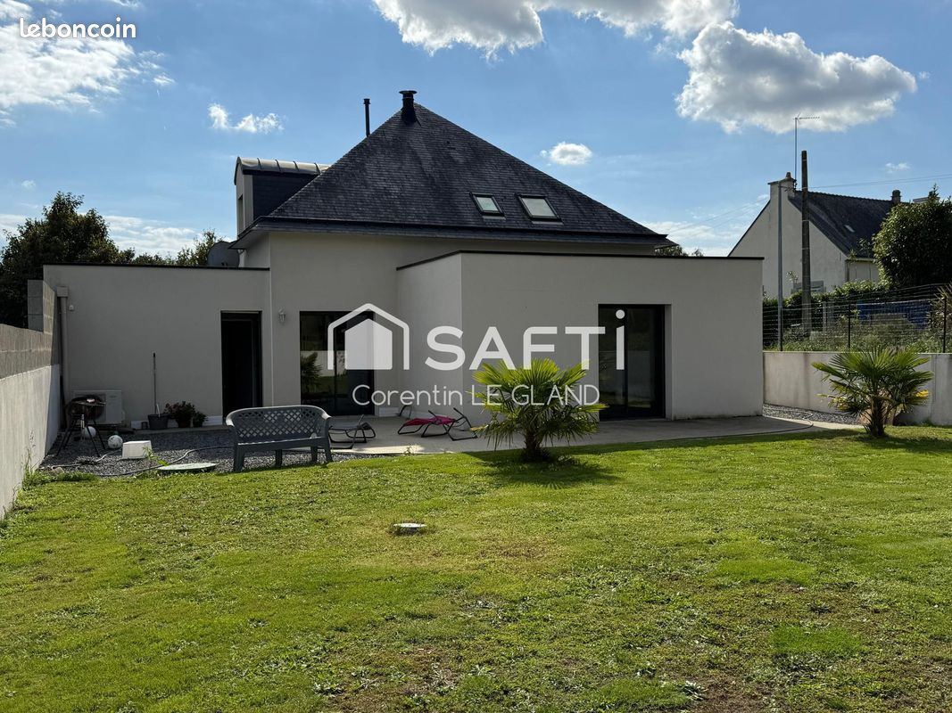 Maison 6 pièces 150 m² · à Péaule · 150 m² · 317 500 €