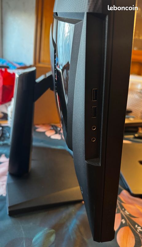 Moniteur MSI 4K 144Hz HDMI 2.1 Optix MPG321UR-QD (image 3)
