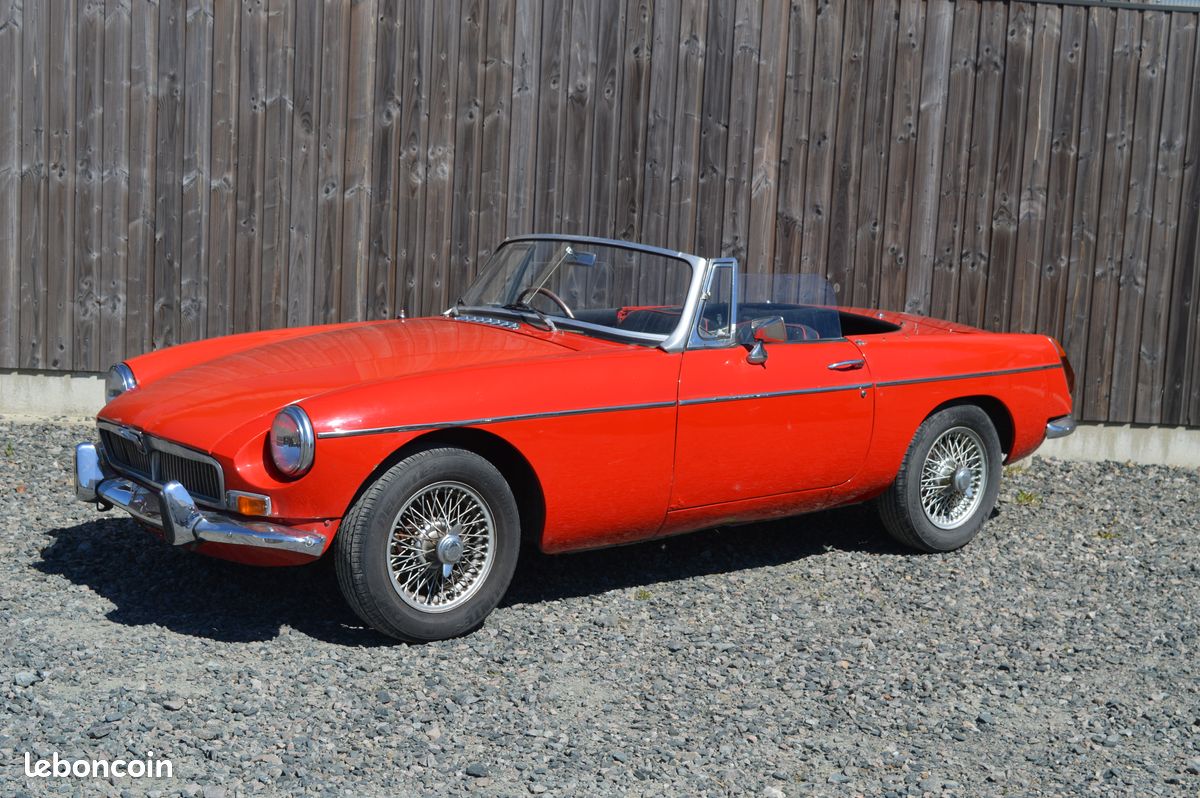MG B 1974 - Reprise possible (image 1)