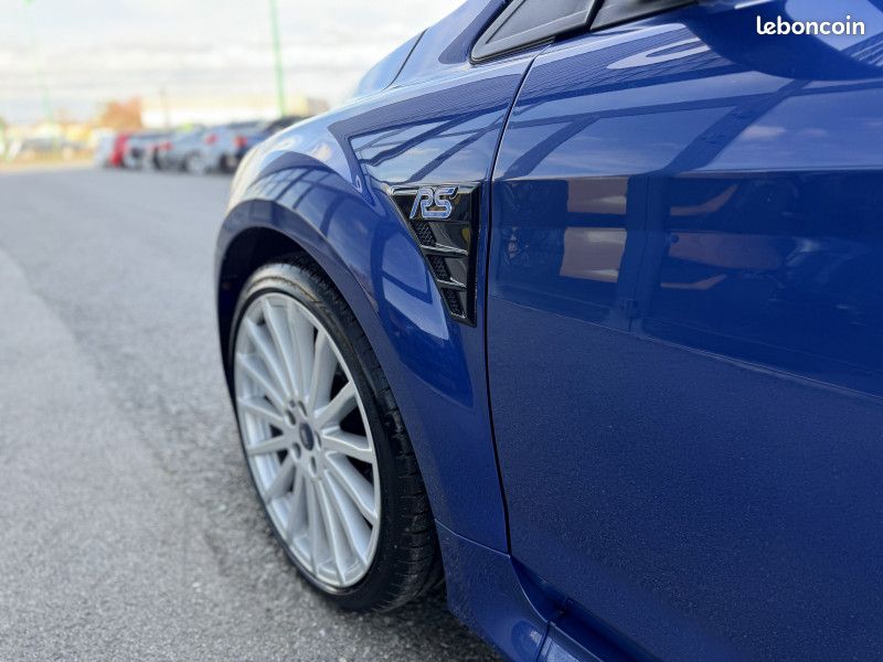 Ford FOCUS RS MK2 2.5 T 305 Ch / Performance blue (image 8)
