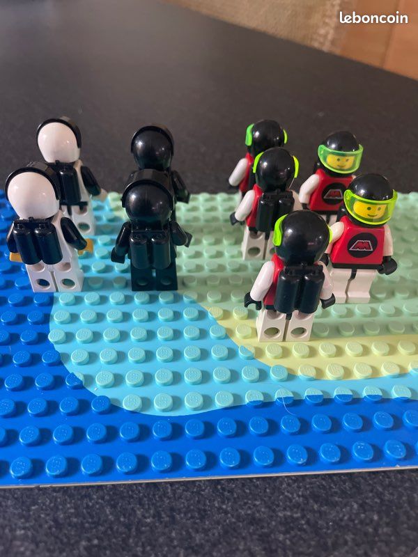 Lego figurine vintage espace (image 5)