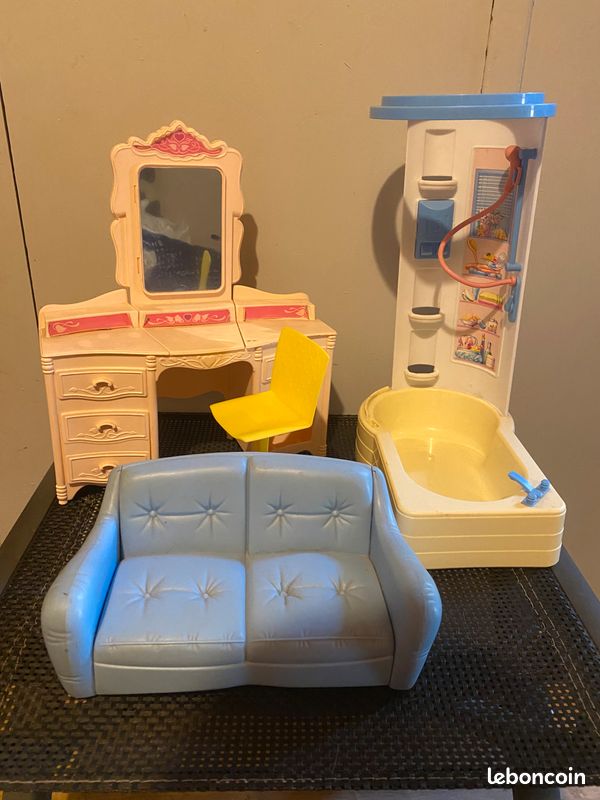 Vente de poupée, Barbie (image 1)