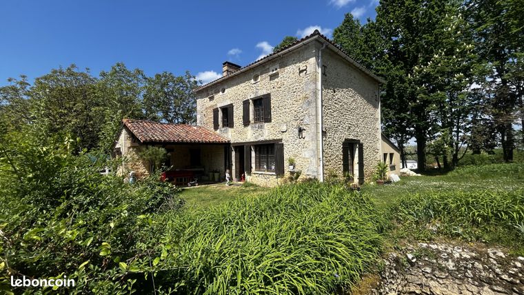Propriété 5 pièces 125 m²