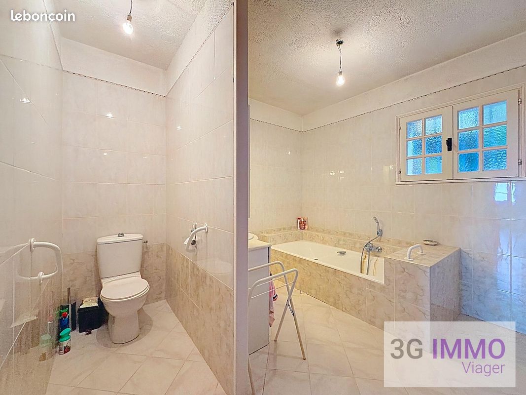 Viager | Maison de plain-pied | 6p | 4ch | 208 m² | Santa-Maria-Poggio | Expo Sud-Est | Terrasse · Jardin · Piscine (image 14)