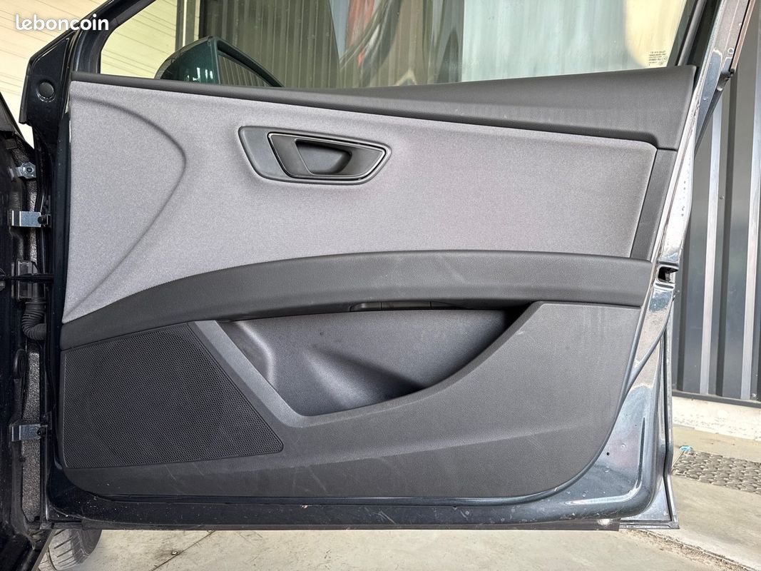 SEAT Leon 1.5 TGI 130 Start/Stop DSG7 Style Business (image 29)