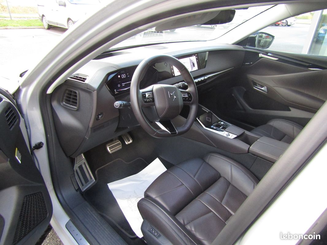 Ds DS 4 BLUEHDI 130CH ETOILE AUTOMATIQUE (image 3)