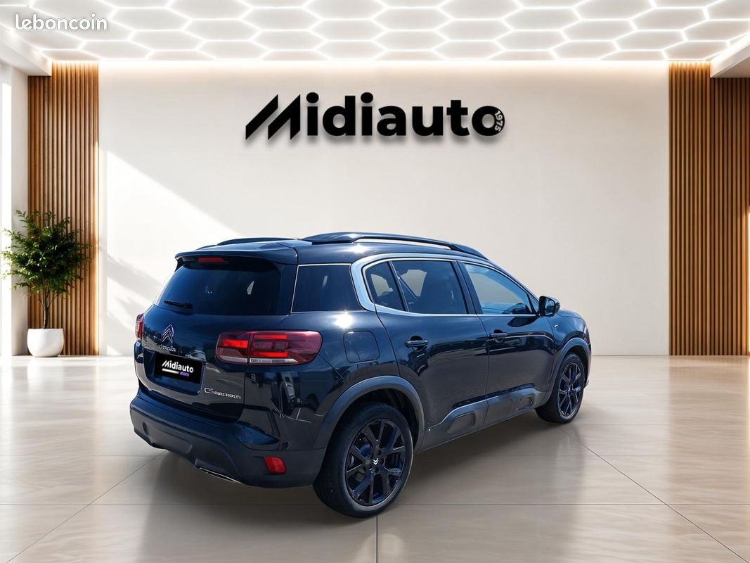 Citroen C5 Aircross 1.6 Hybride rechargeable 225 MAX + TOIT OUVRANT / VISION 360 / JANTES 19 / COFFR (image 7)