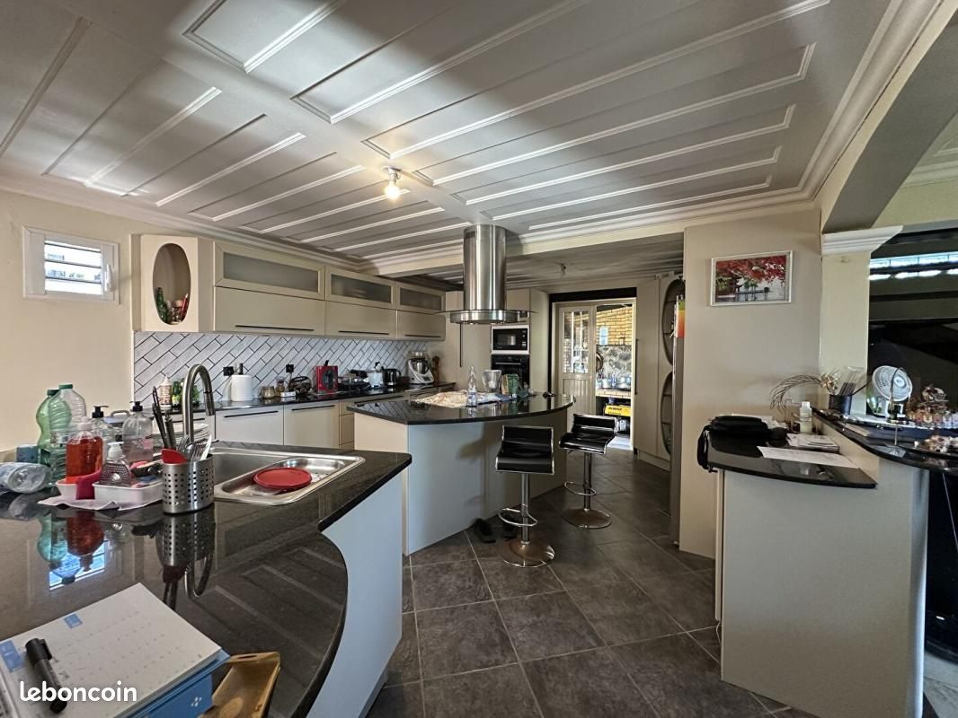 Villa 4 pièces 146 m² (image 12)