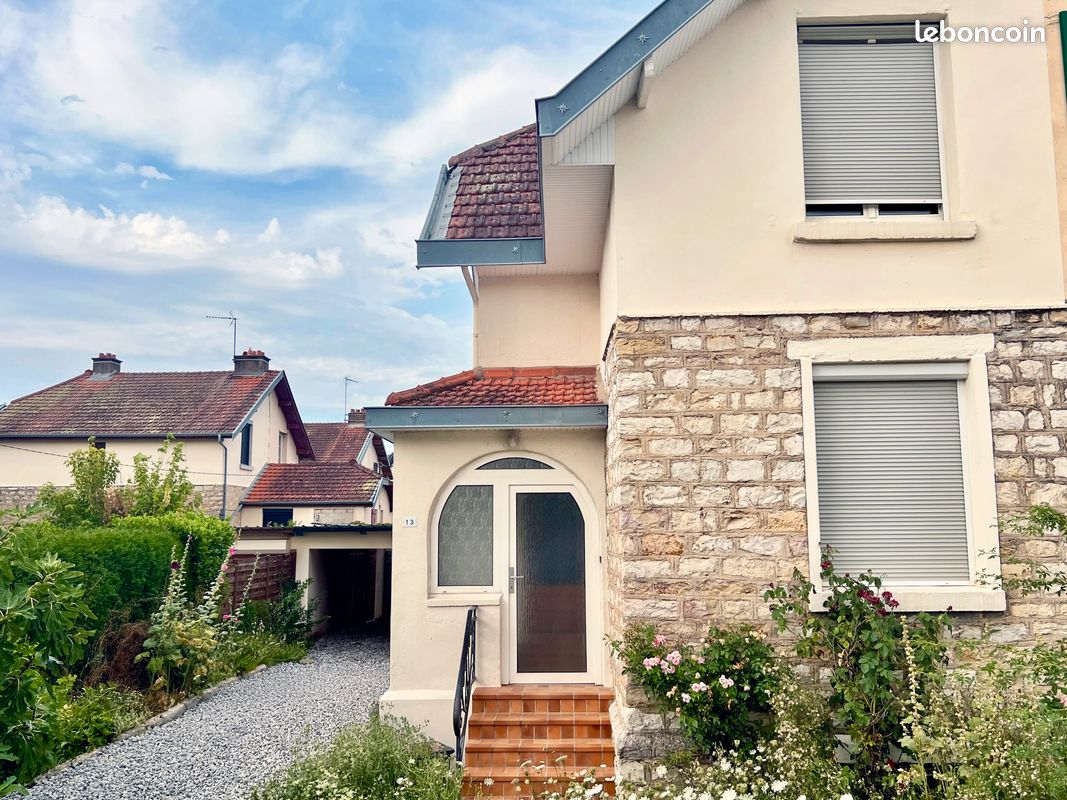 Maison 4 pièces 79 m² · à Tavaux · 79 m² · 144 900 €