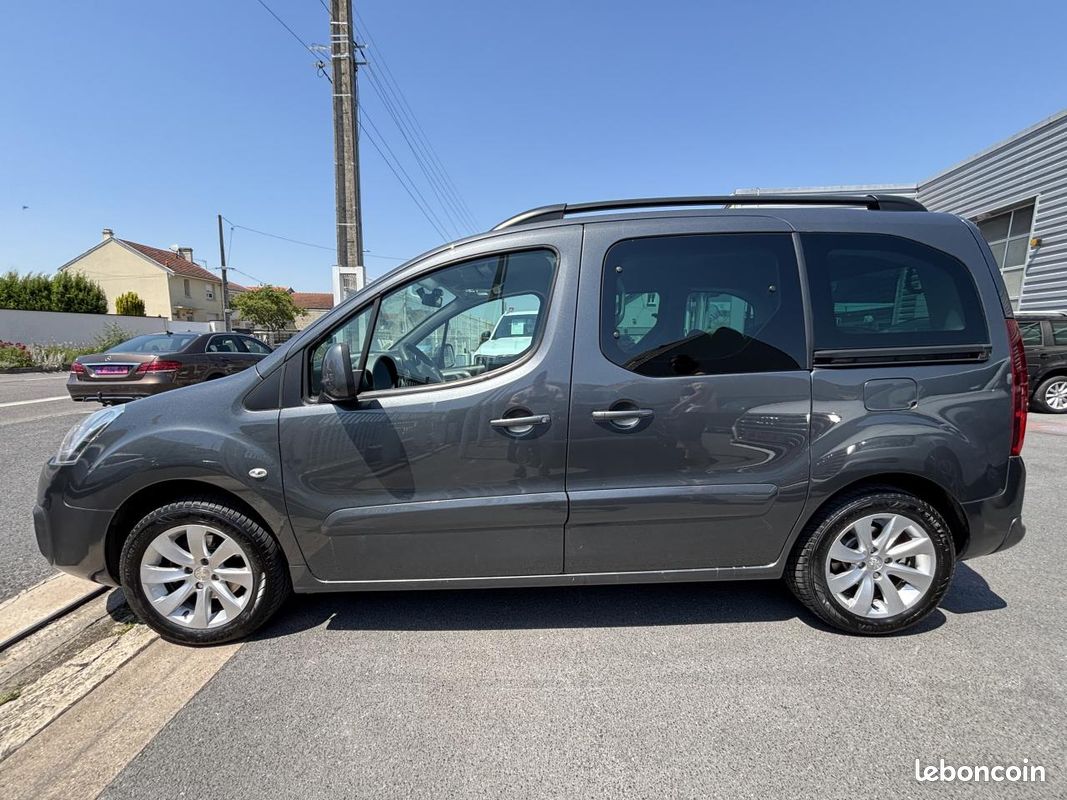 PEUGEOT PARTNER 1.6 BlueHDi 75ch Style (image 8)