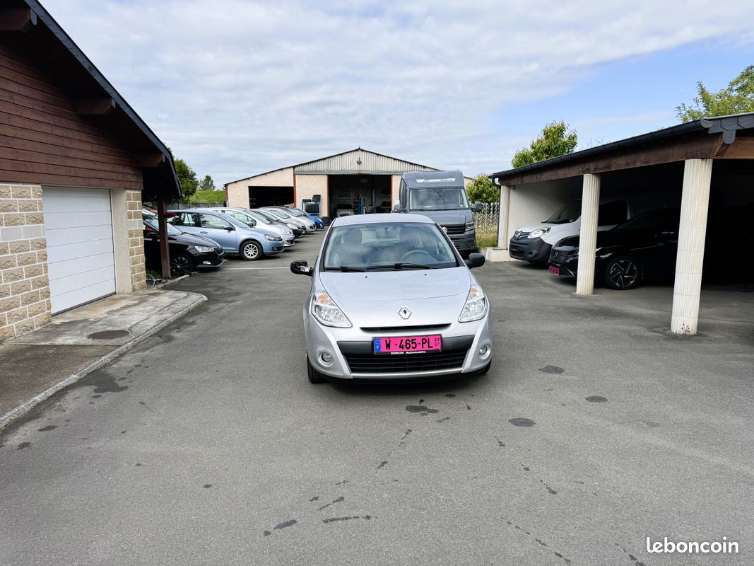 RENAULT Clio III 1.2 I 75 cv 56000 KM GARANTIE (image 2)