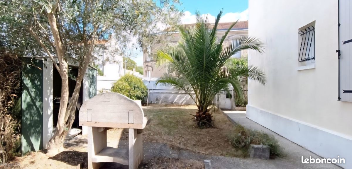Maison 4 pièces 94 m² · à Saintes · 94 m² · 225 000 €